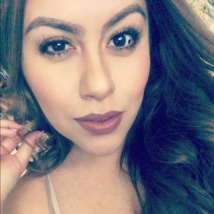 Meet your Posher, Mayra